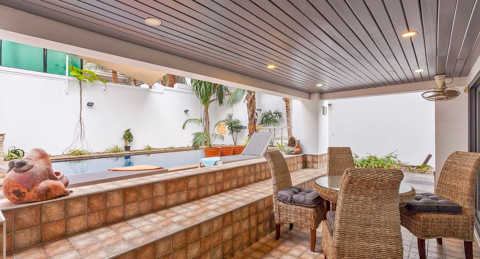 For rent and for sale 5 bedrooms house in Bang Lamung, Chonburi