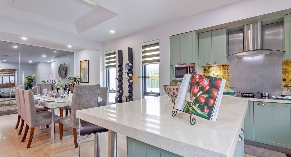 For rent and for sale 5 bedrooms house in Bang Lamung, Chonburi