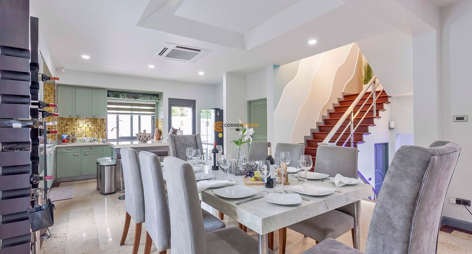 For rent and for sale 5 bedrooms house in Bang Lamung, Chonburi