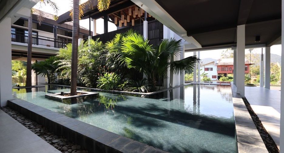 For sale 5 bedrooms villa in Hang Dong, Chiang Mai