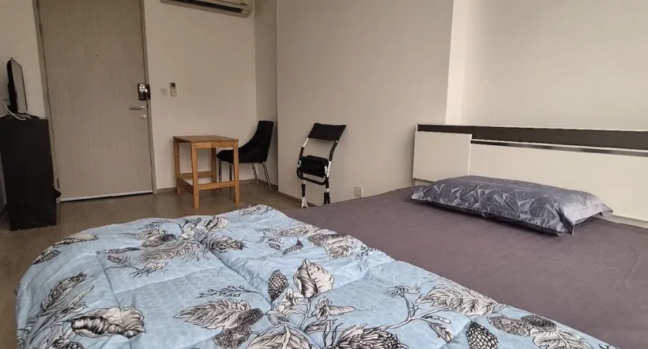 For rent studio condo in Bang Rak, Bangkok