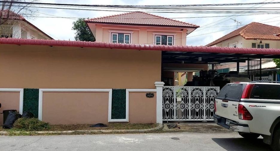 For rent 3 bedrooms house in Khan Na Yao, Bangkok