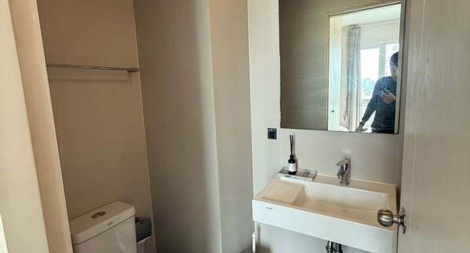 For rent 1 bed condo in Phaya Thai, Bangkok