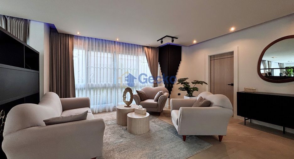 Casa en venta de 4 habitaciones en East Pattaya, Pattaya