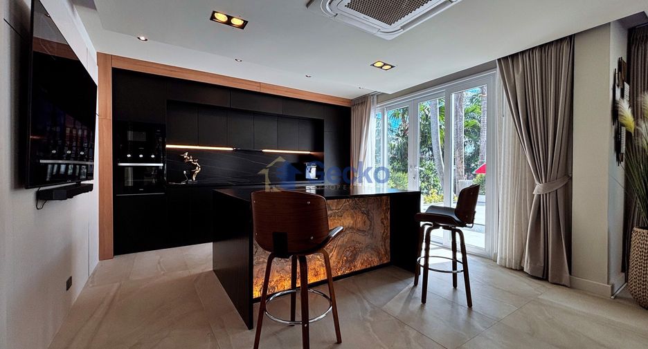 Casa en venta de 4 habitaciones en East Pattaya, Pattaya