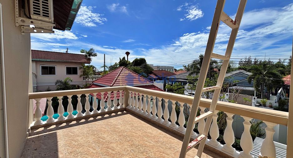 Casa en venta de 4 habitaciones en East Pattaya, Pattaya