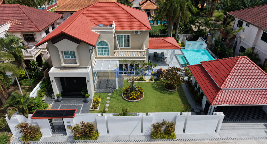 Casa en venta de 4 habitaciones en East Pattaya, Pattaya