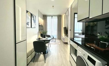 Wohnung zur Miete mit 2 Zimmer in Khlong San, Bangkok