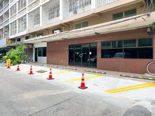 出租 商业空间 在 Khlong Toei, 曼谷