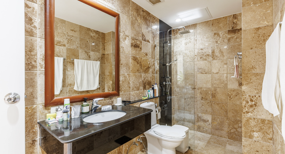 For sale 2 bedrooms apartment in Thalang, Phuket