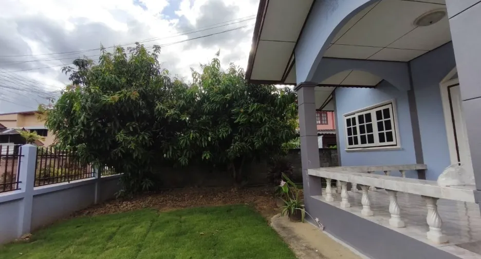 For rent 2 bedrooms house in Saraphi, Chiang Mai