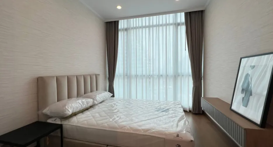 For rent 2 bedrooms condo in Watthana, Bangkok