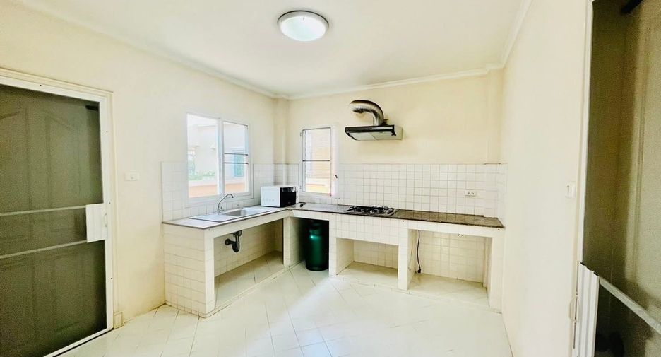 For sale 3 bedrooms house in San Sai, Chiang Mai