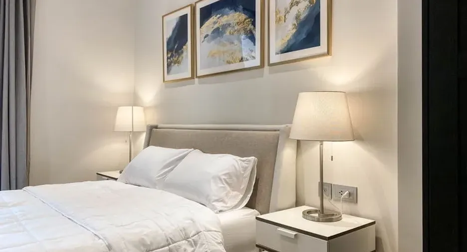 For rent 2 bedrooms condo in Huai Khwang, Bangkok