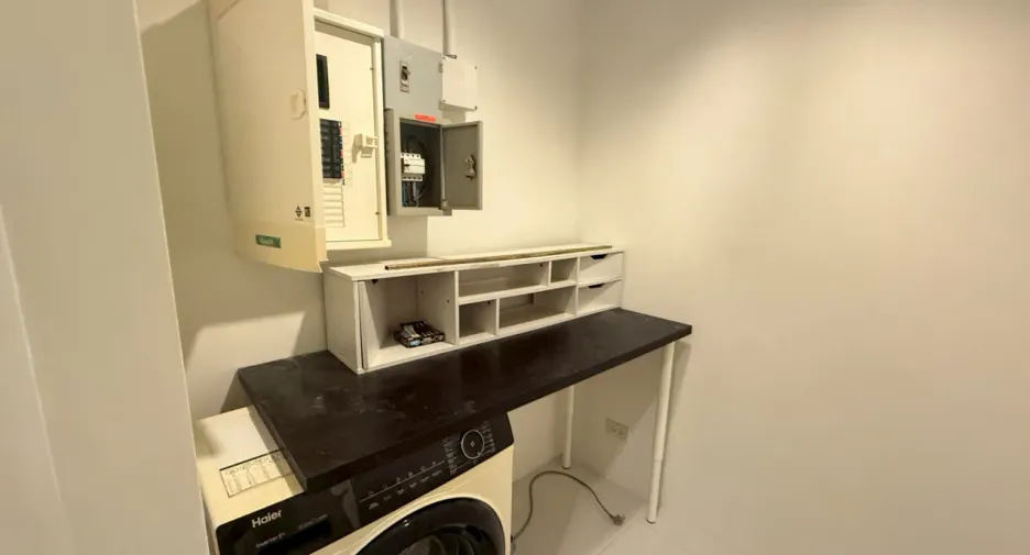 For rent 2 bedrooms condo in Sathon, Bangkok
