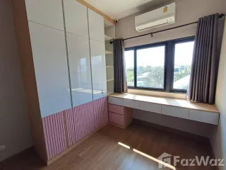 For rent 4 ベッドルーム house in Bang Kapi, Bangkok