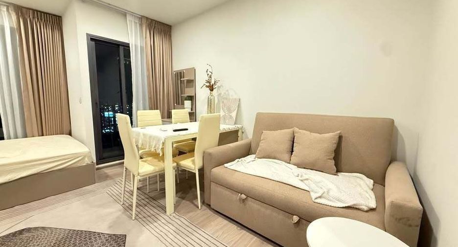 For rent studio condo in Khlong Toei, Bangkok