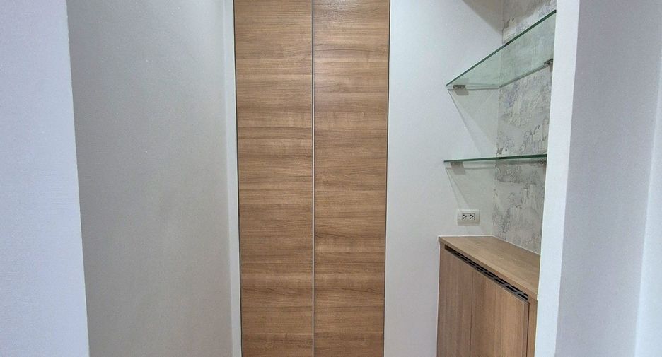 For sale and for rent 2 bedrooms condo in Phra Khanong, Bangkok