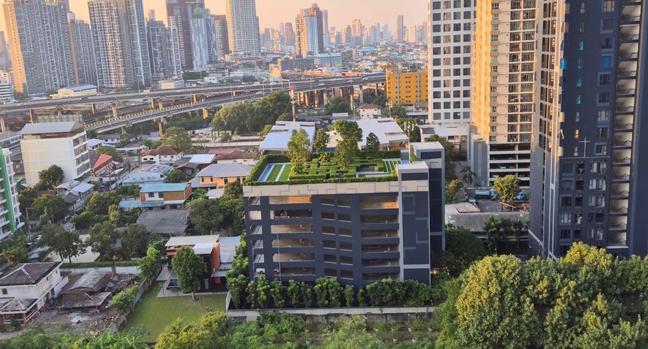 For sale and for rent 2 bedrooms condo in Phra Khanong, Bangkok
