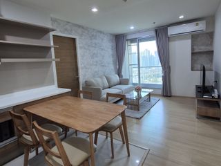 Wohnung zum Kauf und zur Miete mit 2 Zimmer in Phra Khanong, Bangkok