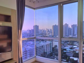 Wohnung zum Kauf und zur Miete mit 2 Zimmer in Phra Khanong, Bangkok