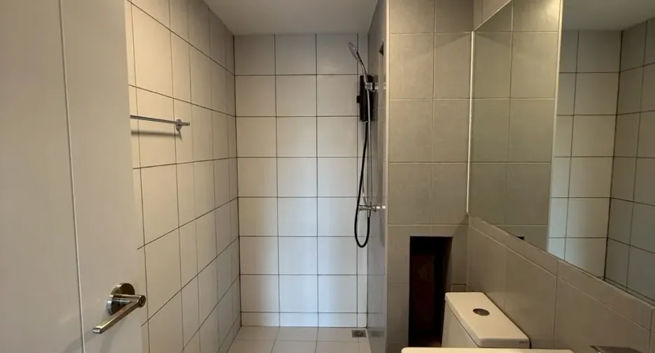 For rent 1 bed condo in Phra Khanong, Bangkok