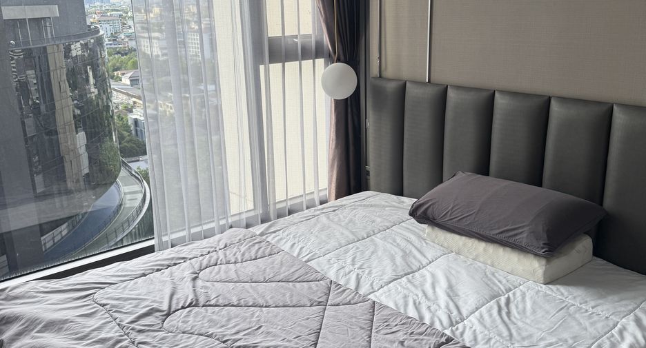 For rent 2 bedrooms condo in Bang Na, Bangkok