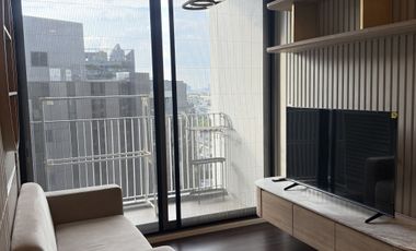 Condo en alquiler de 2 habitaciones en Bang Na, Bangkok