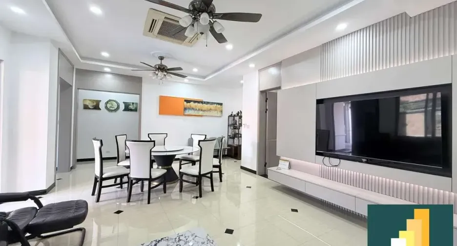 For rent 4 bedrooms house in Bang Lamung, Chonburi