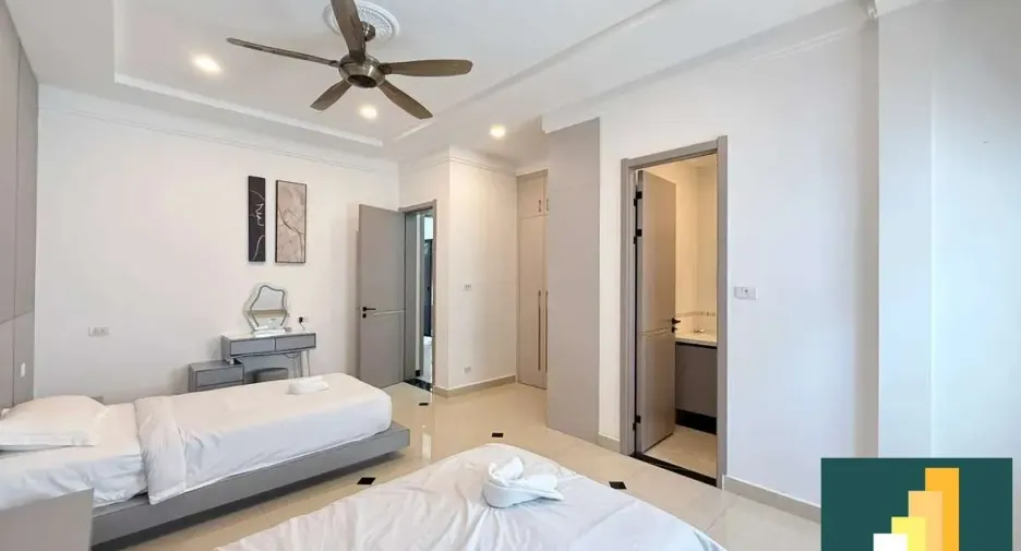 For rent 4 bedrooms house in Bang Lamung, Chonburi