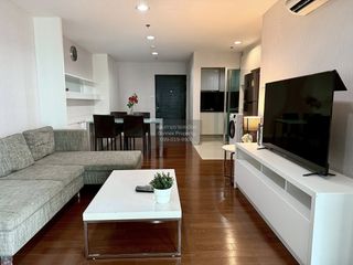 For rent 3 bedrooms condo in Huai Khwang, Bangkok