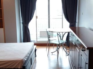 For rent 1 bed condo in Yan Nawa, Bangkok