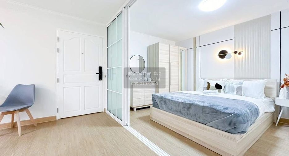 For rent 2 bedrooms condo in Sathon, Bangkok