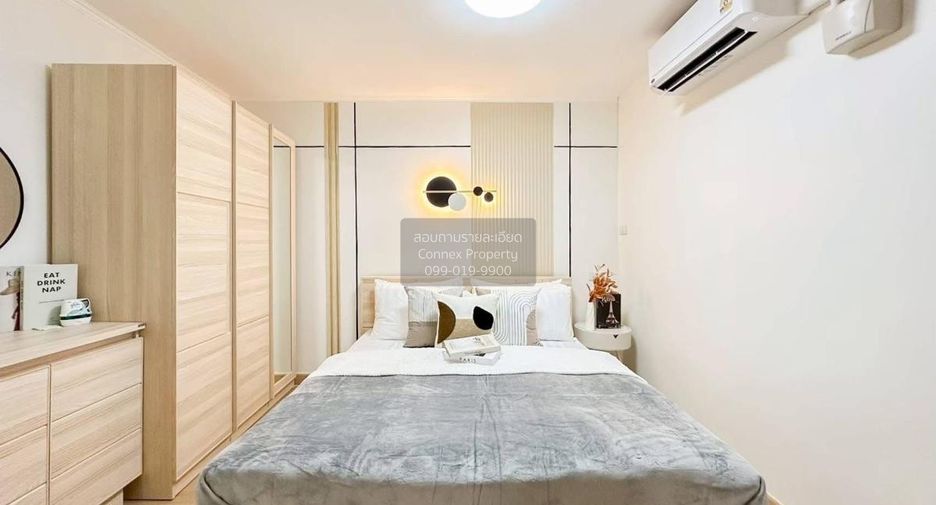 For rent 2 bedrooms condo in Sathon, Bangkok