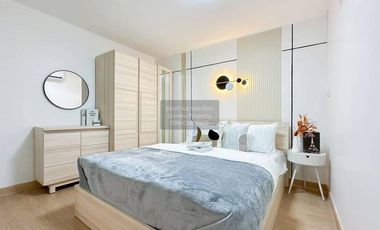 For rent 2 bedrooms condo in Sathon, Bangkok