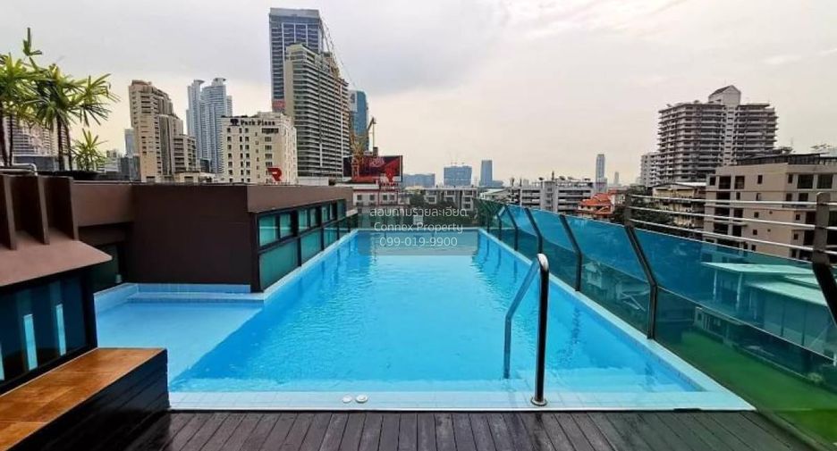 For rent 1 bed condo in Khlong Toei, Bangkok