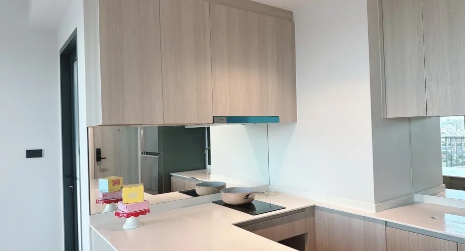 For sale and for rent 2 bedrooms condo in Khlong San, Bangkok
