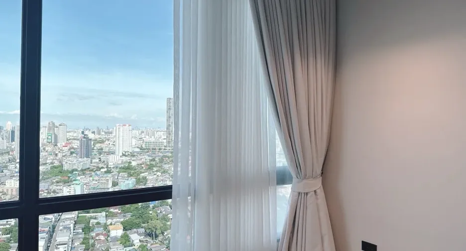 For sale and for rent 2 bedrooms condo in Khlong San, Bangkok