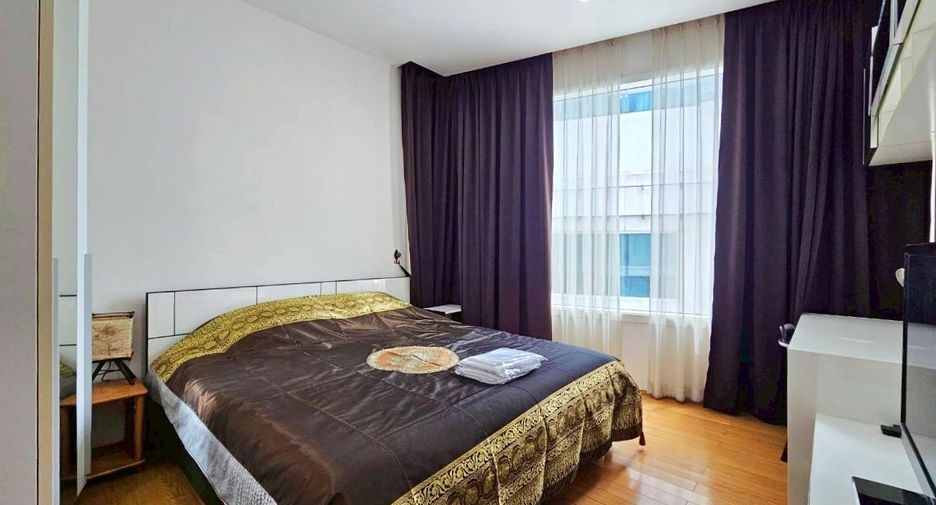 For rent and for sale 2 bedrooms condo in Khlong Toei, Bangkok