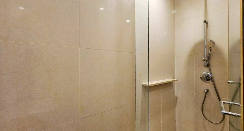 For rent and for sale 2 bedrooms condo in Khlong Toei, Bangkok