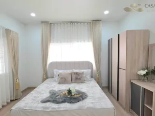 Villa zum Kauf mit 3 Zimmer in Bang Lamung, Chonburi
