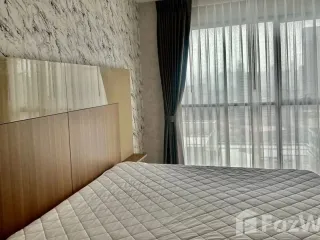 Аренда 2 спальни кондо в Ратчатхещи, Бангкок