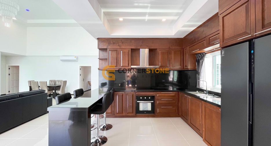 For rent 4 bedrooms house in South Pattaya, Pattaya