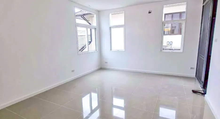 For sale 3 bedrooms house in Phutthamonthon, Nakhon Pathom