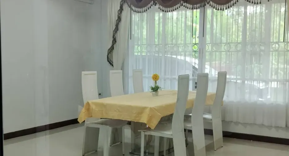 For sale 4 bedrooms house in Ban Dung, Udon Thani