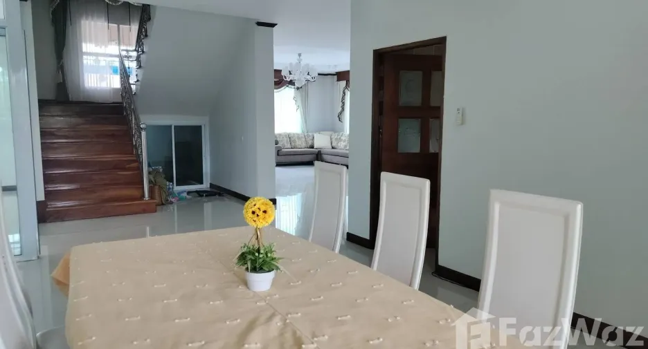 For sale 4 bedrooms house in Ban Dung, Udon Thani