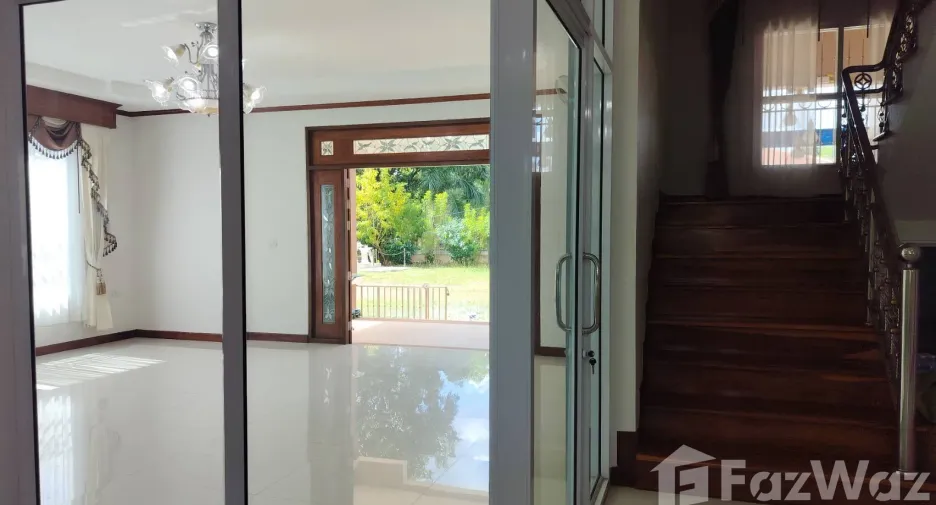For sale 4 bedrooms house in Ban Dung, Udon Thani