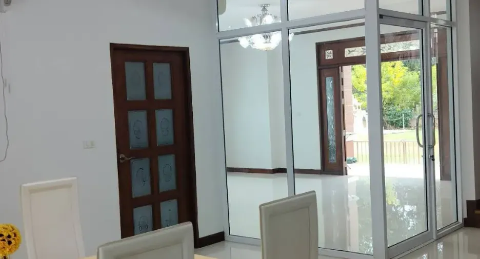 For sale 4 bedrooms house in Ban Dung, Udon Thani