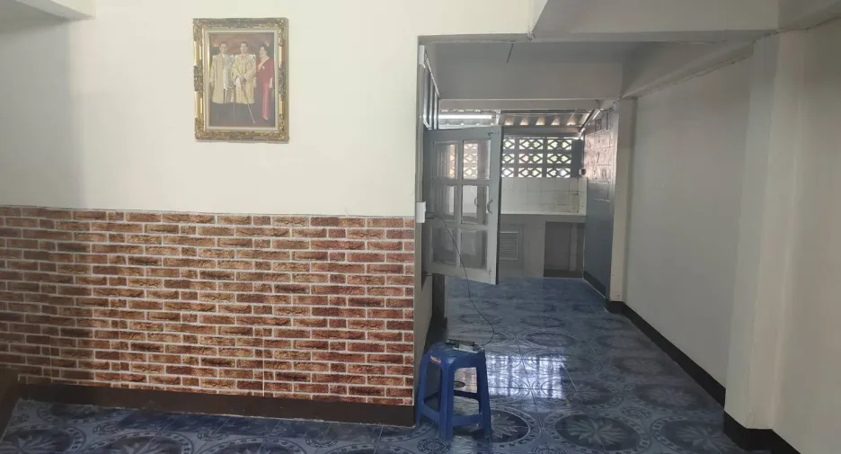 For sale 3 bedrooms retail Space in Mueang Phitsanulok, Phitsanulok