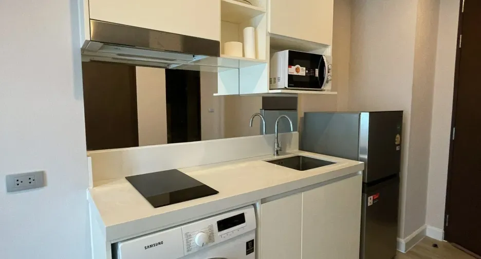 For rent 1 bed condo in Bang Na, Bangkok